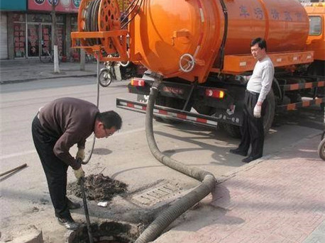 雄关区清掏化粪池，健康生活从这里开始